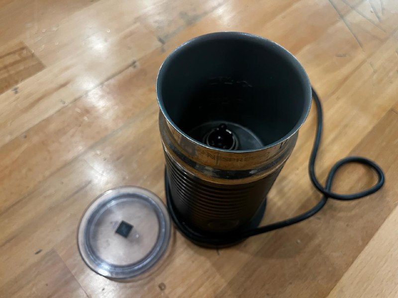 Капучинатор Nesspresso Aeroccino 3