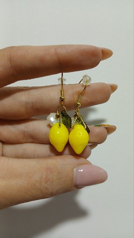 Серьги в сицилийском стиле