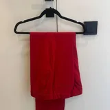 Louis Vuitton Avenue Sling, цепочка, браслет, кеды, брюки, сумка 8