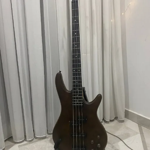 Бас-гитара Ibanez GSR200B GIO