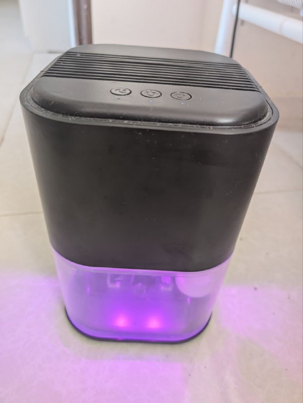 Мультиварка, гиря, компьютерный стол, осушитель воздуха, комод 2