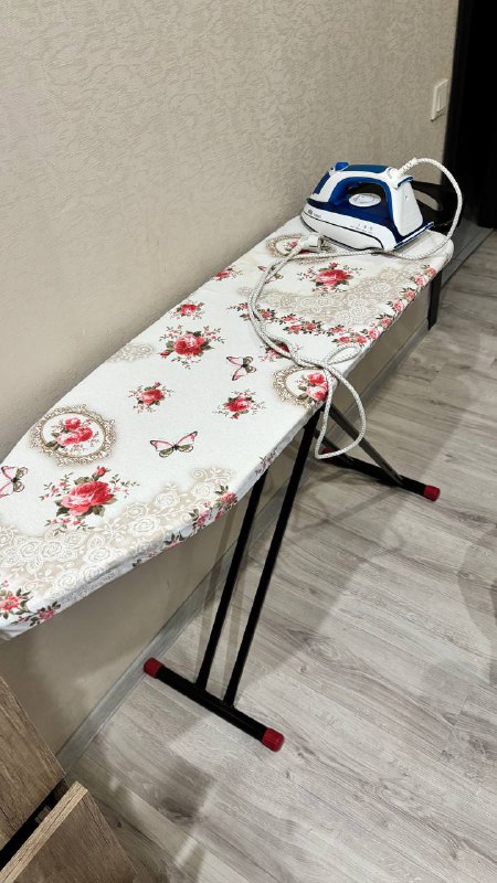 Гладильная доска и утюг Braun TexStyle 3 2000W