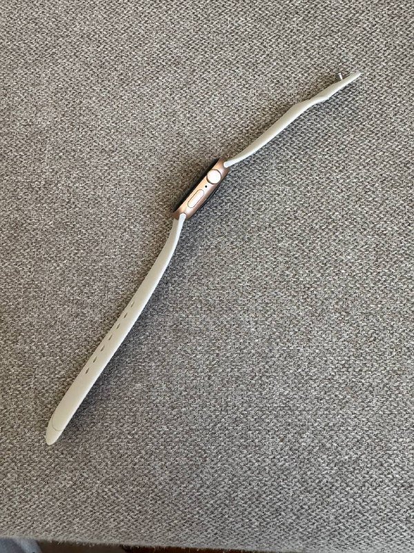 APPLE WATCH SE 40 mm GOLD 7