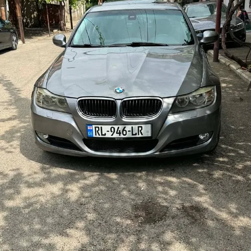 BMW 328i E90 рестайлинг