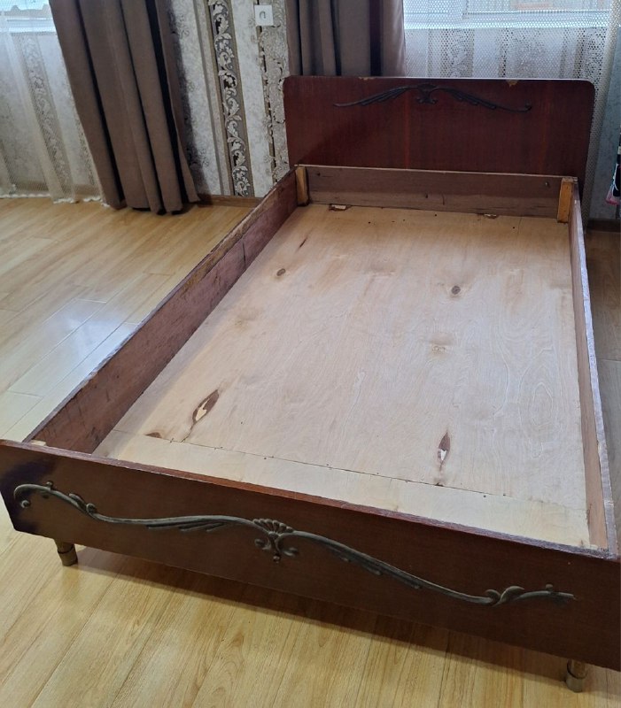 Полутороспальная кровать 120×185 2