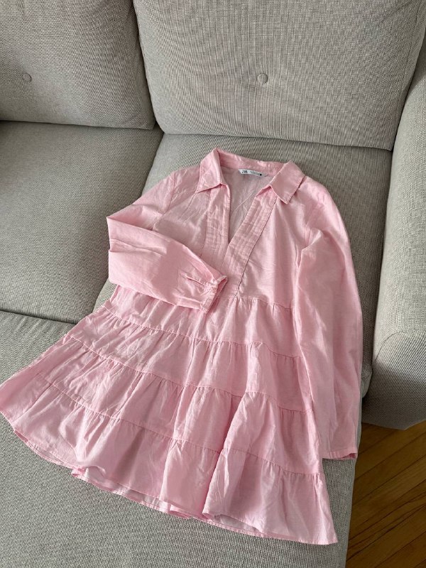Платье ZARA, джинсы Calvin Klein, топы, боди, кроссовки NB