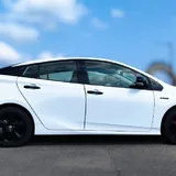 Toyota Prius XLE Hybrid 2