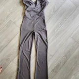 Новый спортивный женский комбинезон Oysho 3