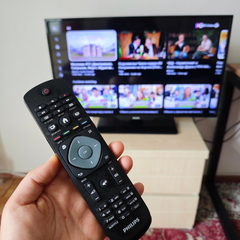 телевизор Philips 8