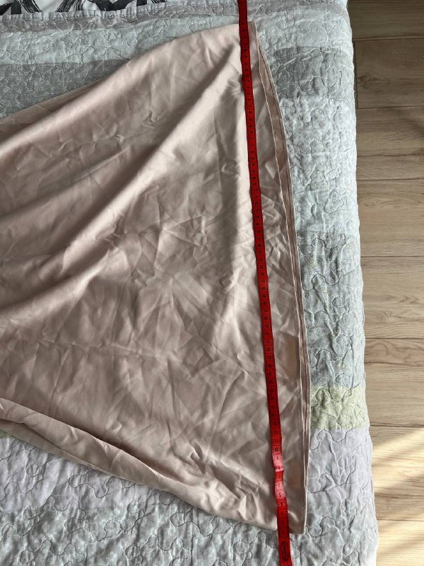 Подъюбник бежевый длина 56 см 2