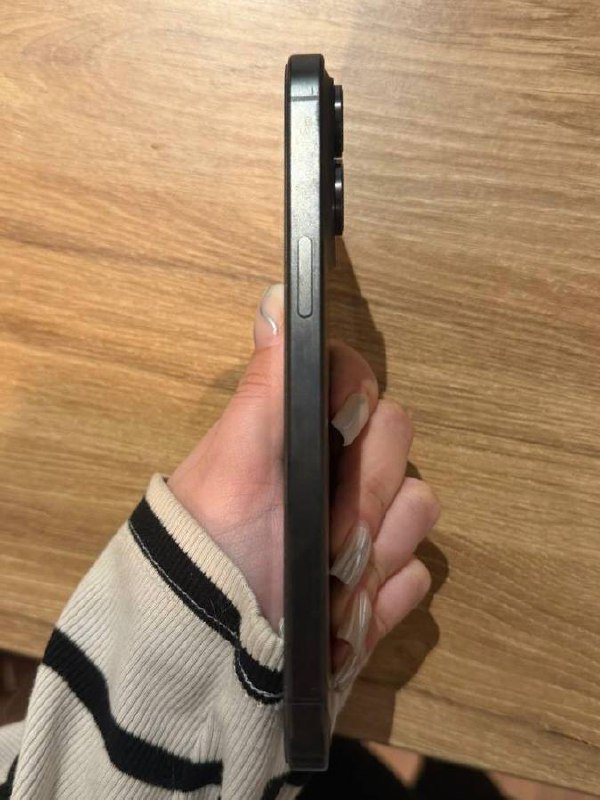 iPhone 15 Pro Max 1TB Black Titanium