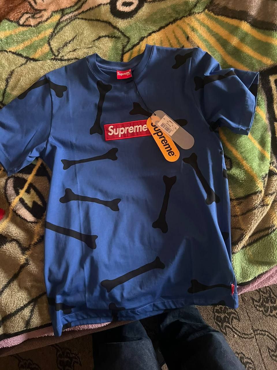 Supreme T-shirt 4
