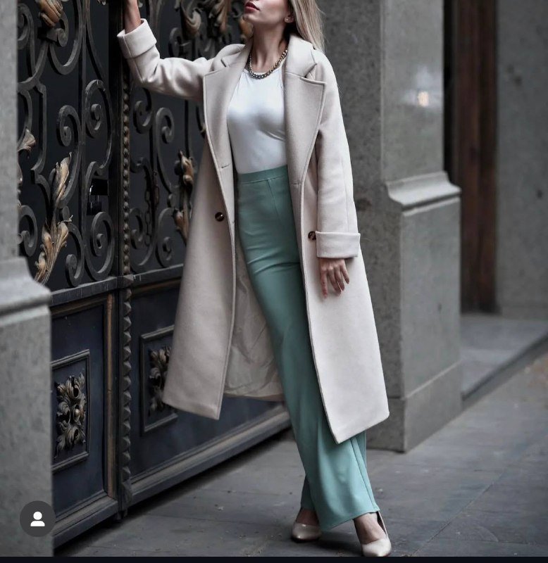 бежевое платье, серо-синее платье, бордовое платье, пальто-пиджак, бежевое пальто 6