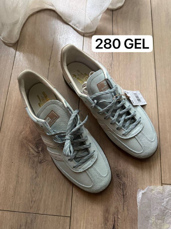 Adidas Originals Samba кроссовки, боксерские перчатки, шорты, кофта, плащ, штаны, толстовка