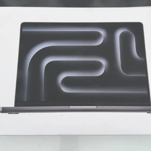 MacBook Pro 14