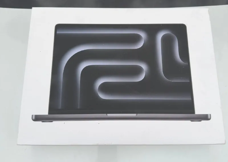 MacBook Pro 14 1