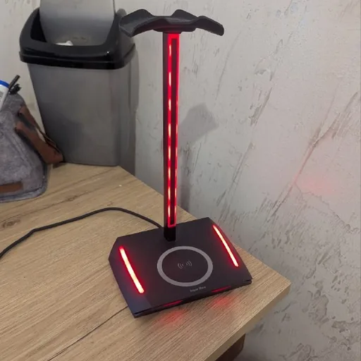 RGB держатель для наушников с беспроводной зарядкой