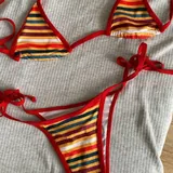 Купальники, карандаш для губ, контейнеры, обувь, пеленка, одеяльце 3