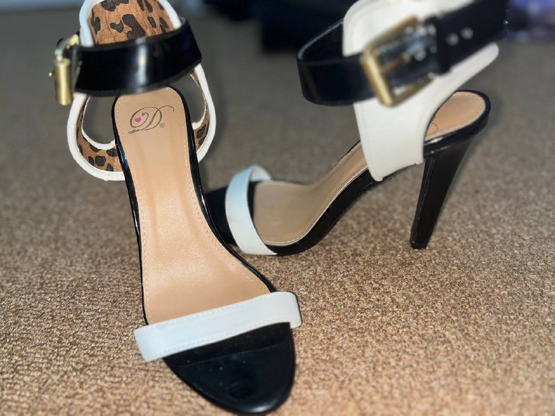 Леопардовые и черно-белые обувь 37 размер 5