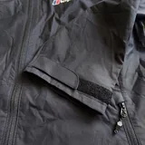 Жіноча водонепроникна куртка Berghaus 4