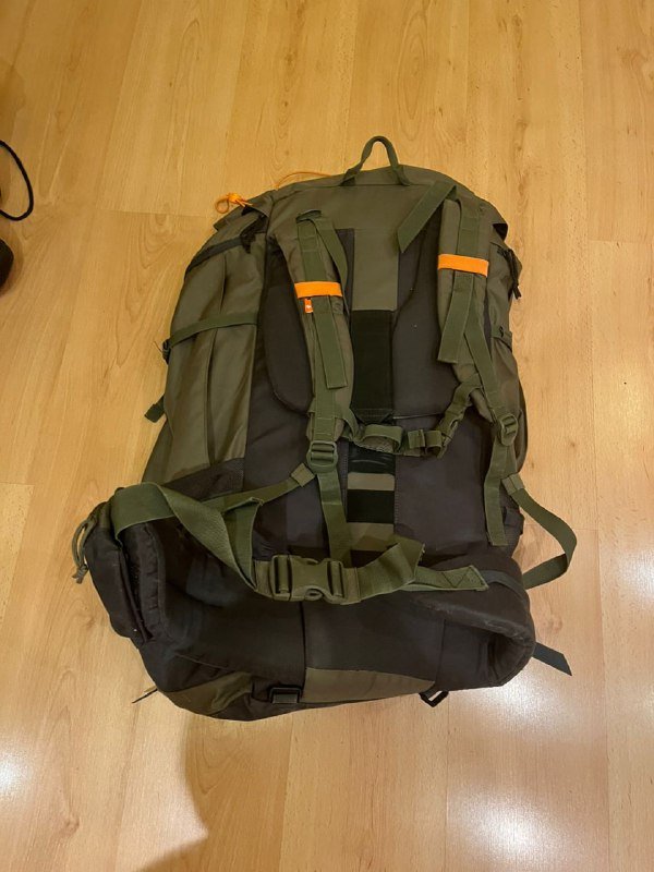 Рюкзак Quechua Forclaz 80 л хаки тёмно-оливковый