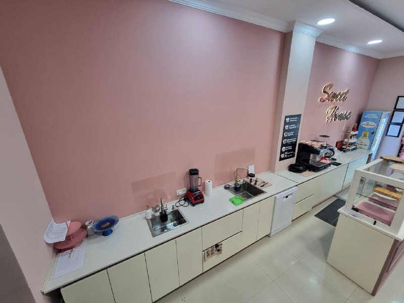 Мебель для кафе кассовая стойка шкафы мойки 3