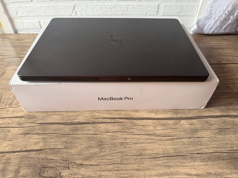 Macbook Pro 14 Inch 2023 M3 Pro 36GB 512GB 7