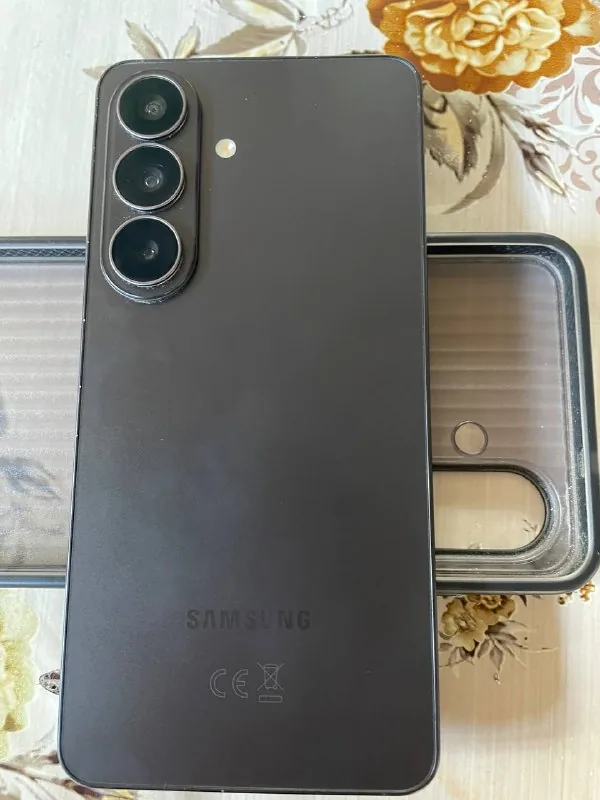Samsung S26 1