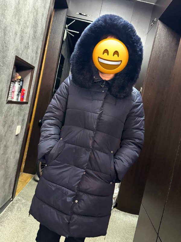 Белая теплая дутые куртка размер S 4