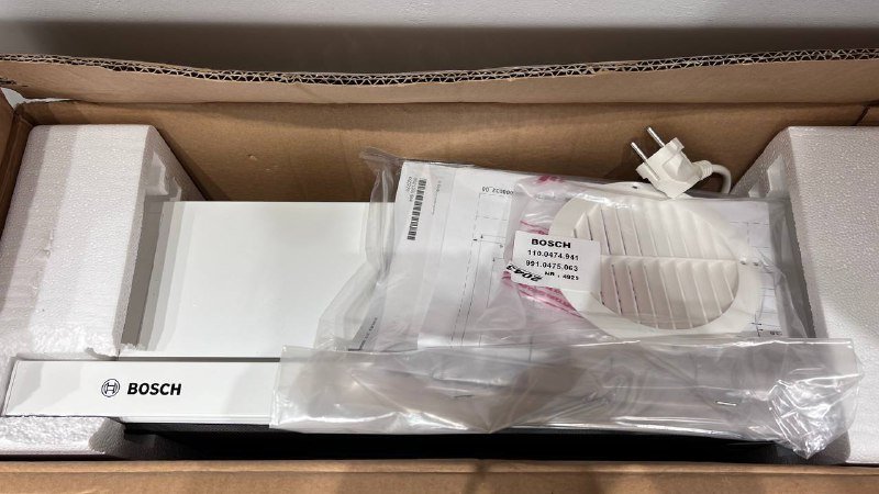 Вытяжка Bosh DFT63CA20Q новая