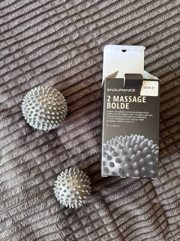 Массажные мячи средней жесткости 9 и 7,5 см, 2 штуки