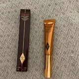 Хайлайтер Charlotte Tilbury 1