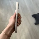 iPhone 13 2