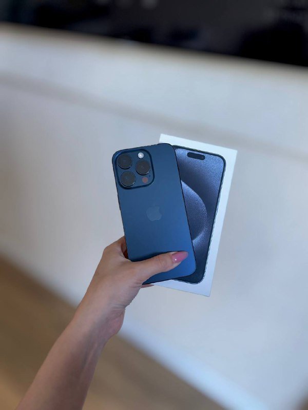 iPhone 15 Pro 128 GB 2