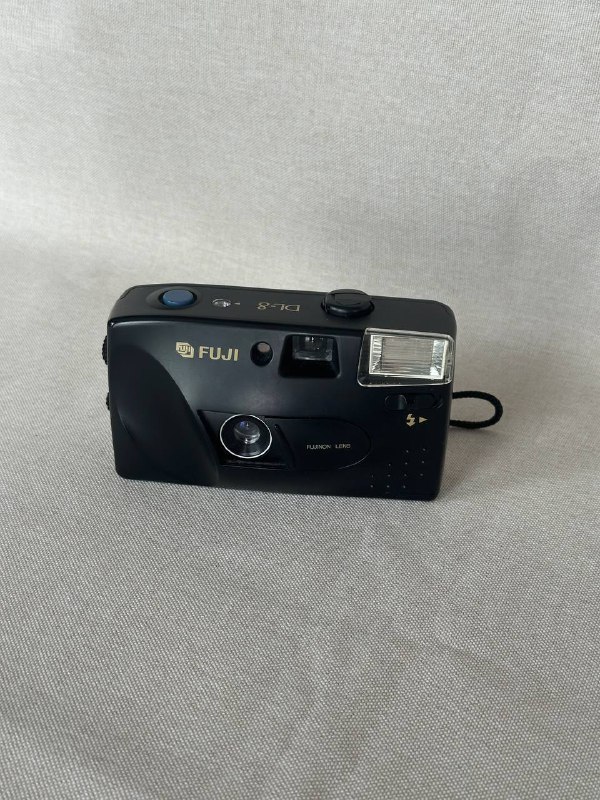 Плёночный фотоаппарат Fuji
