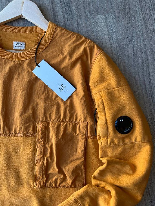 Свитшот CP Company 2