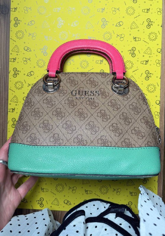 Сумочки Stradivarius, ридикюль, сумочка Guess 3