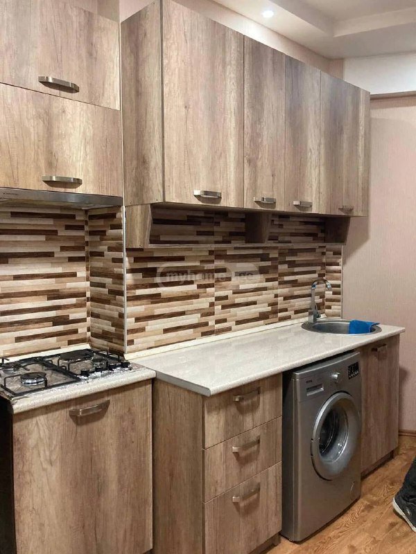 Квартира в аренду, 2 комнаты, 1 спальня, 60 кв.м.