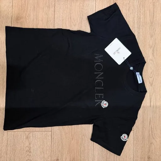 Футболка Moncler