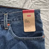 Levi’s 470 baggy shorts 3