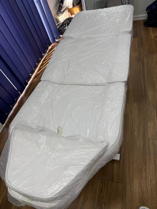 Косметологическая кушетка 2