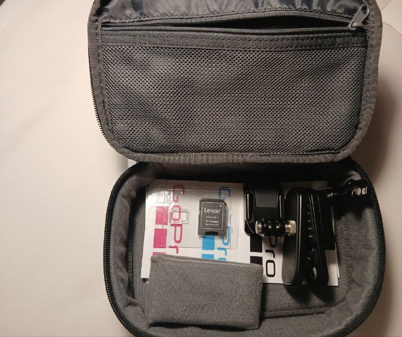 GoPro 13 Hero Black, клипсы, крепление, штатив, кейс, карта 64GB 4