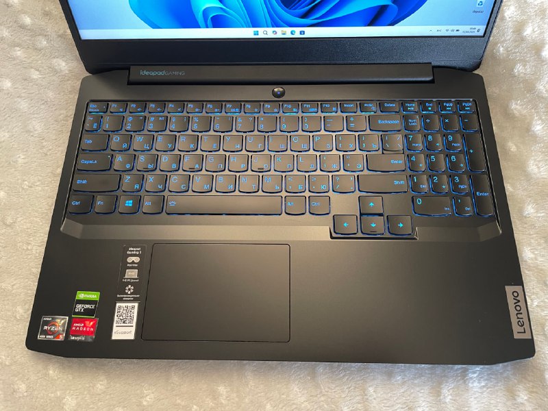 Ноутбук Lenovo IdeaPad Gaming 3 15ARH05 2