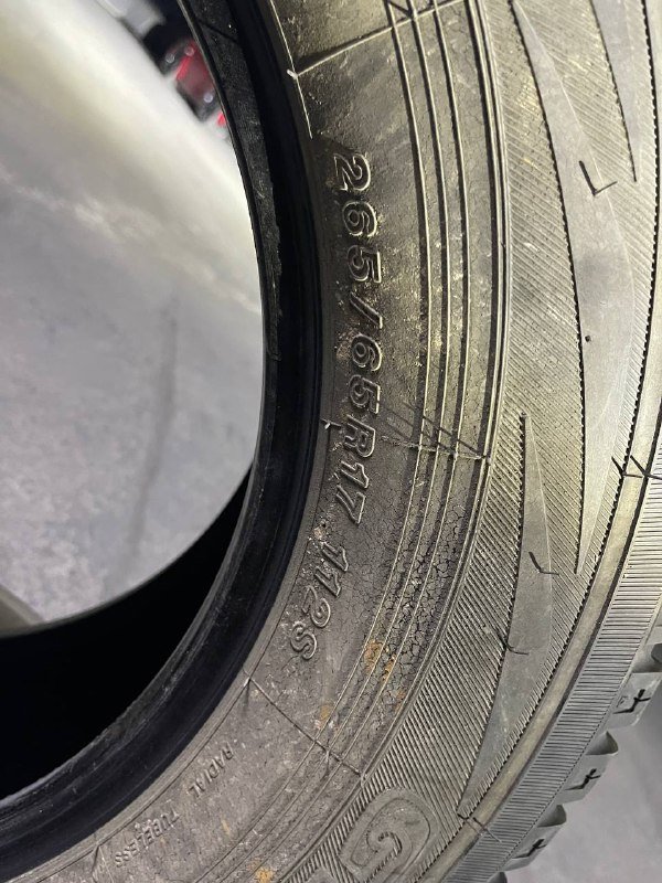 Комплект б/у шин Toyo Open Country, Yokohama Geolander 265/65/R17 8