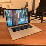 MacBook Pro 15 2018 3