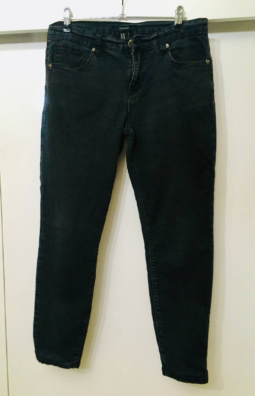 Джинсы скинни forever21, скинни джинсы Levi’s, хлопковые шорты H&M