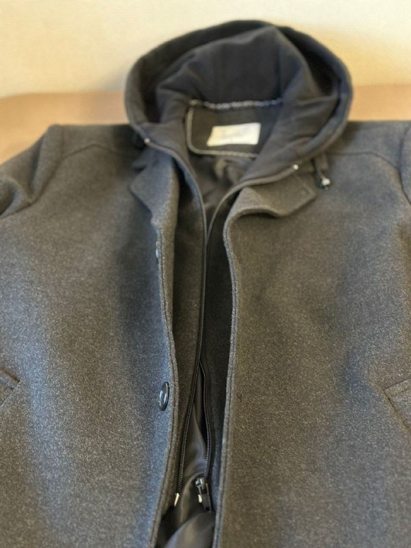 მამაკაცის ტიპის ხავერდის ქურთუკი კაპიუშონით 4