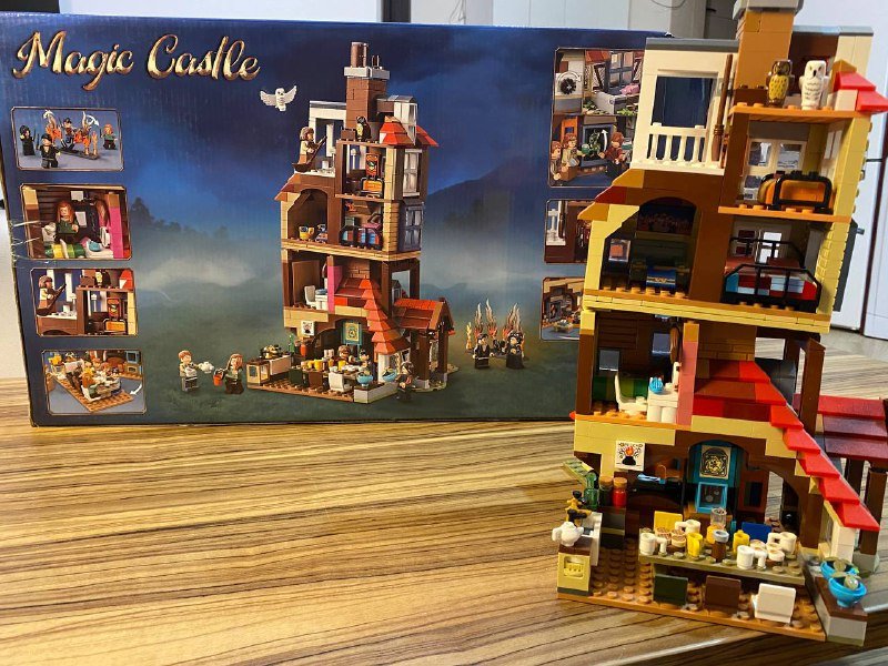 Конструктор Лего Гарри Поттер набор Нора 1098 деталей 2