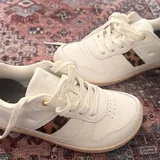 Белые женские кроссовки Be Lenka 2