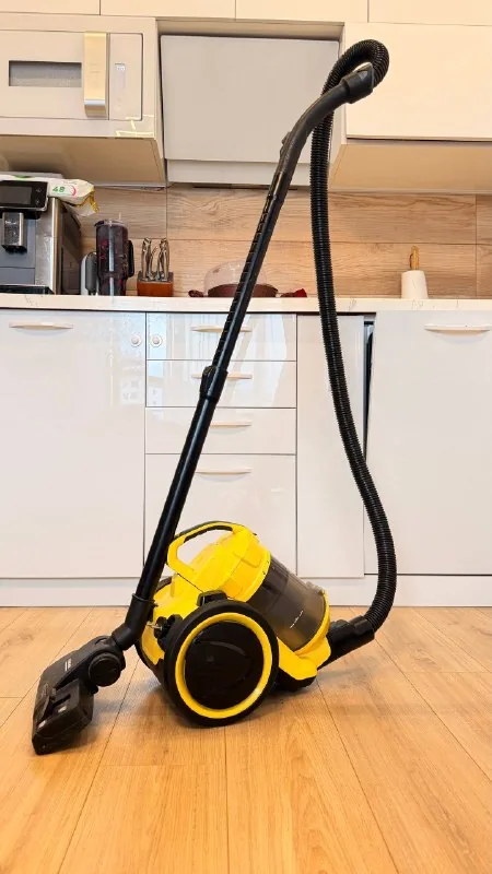 Пылесос Karcher VC 3 1